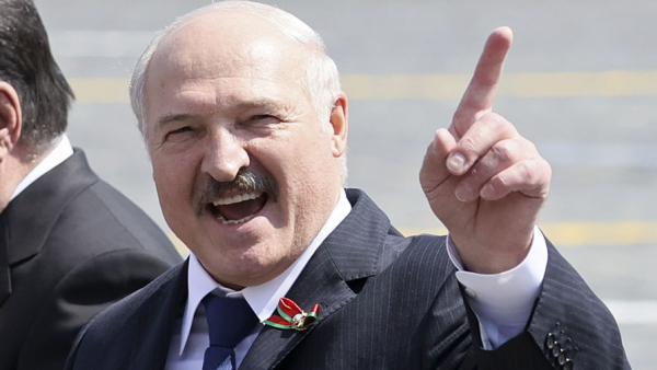 Зачем Лукашенко раскручивает антироссийскую тему на финальных этапах избирательной гонки