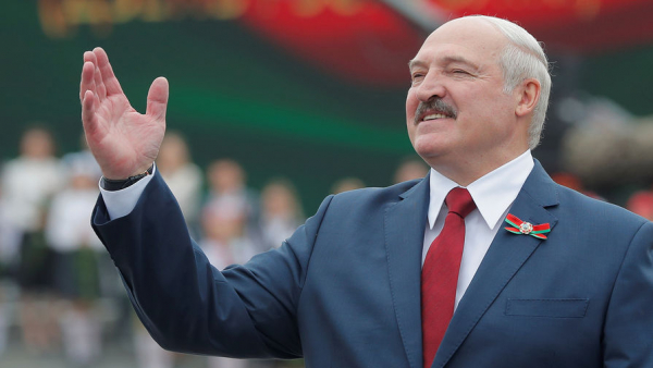 Песков сообщил, что Путин не заразился коронавирусом от Лукашенко