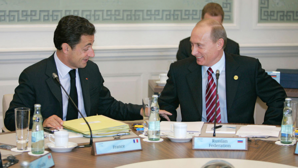 Саркози рассказал о курьезе на встрече с Путиным