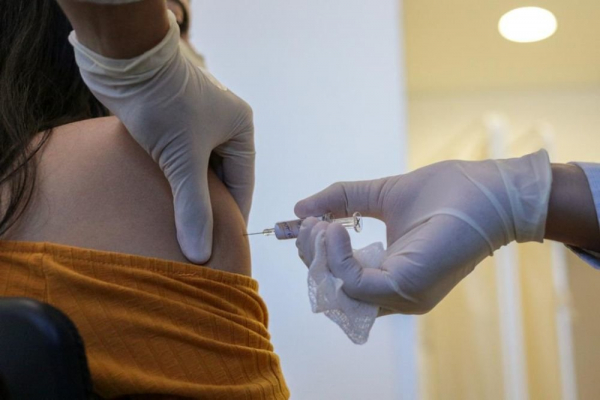 В США названа возможная стоимость вакцины от коронавируса