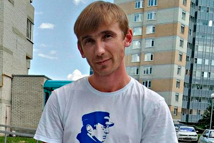 В России однорукий охранник спас выпавшего из окна седьмого этажа ребенка