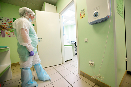 Вакцина от коронавируса станет доступна россиянам с 15 августа