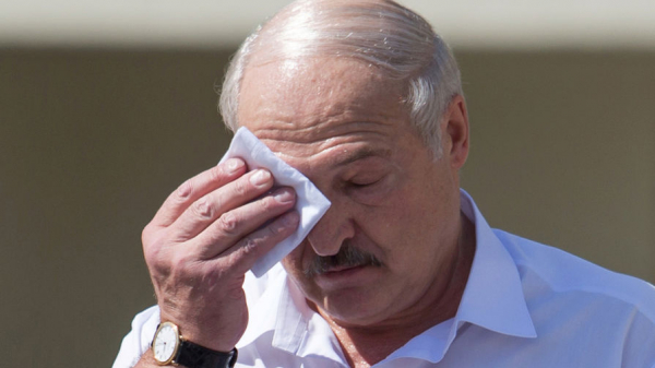«Нелегитимный президент»: почему Лукашенко перестал устраивать Запад
