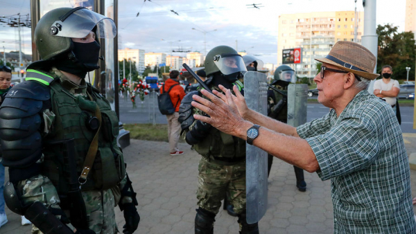 Участники протестных акций рассказали о настроениях в Белоруссии