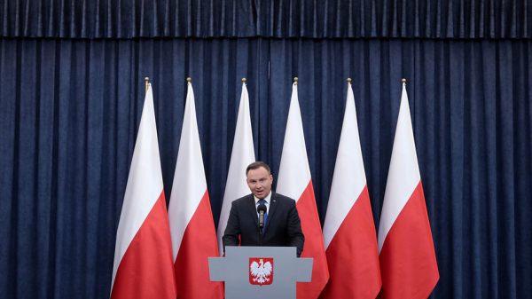 Президент Польши хочет помочь Киеву «вернуть» Крым и Донбасс