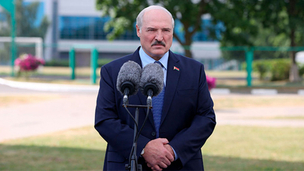 Почему западные страны отказываются признавать президентские выборы в Белоруссии