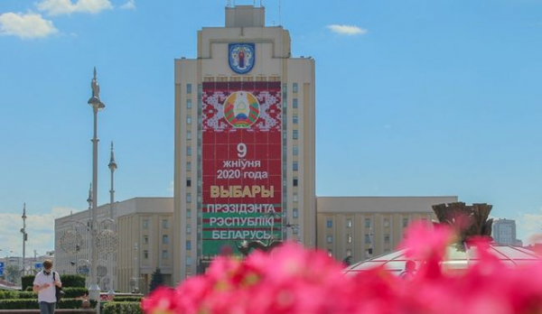 ЦИК Белоруссии: более 40% избирателей проголосовали заранее