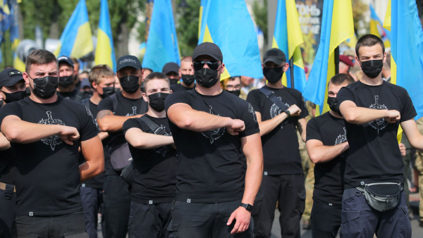 Украинские националисты провели «Марш защитников Украины»