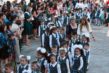 Массовые мероприятия в российских школах запретили до конца 2020 года