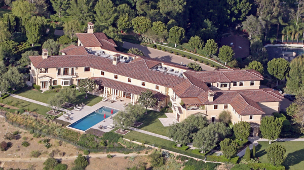 Меган Маркл и принц Гарри обзавелись собственным домом в Санта-Барбаре