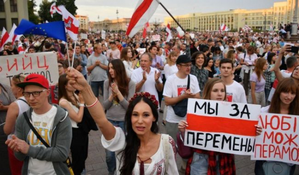 Ситуация в Белоруссии — революция или массовые гуляния?