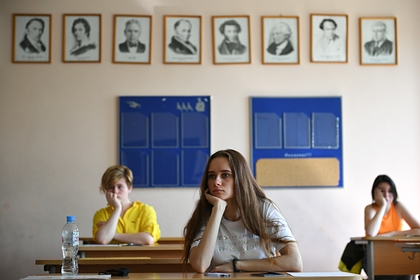 Собянин назвал условие для перевода школьников на дистанционное обучение