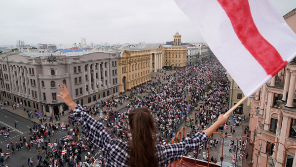 Москва обвинила Польшу в финансовой поддержке протестов в Белоруссии