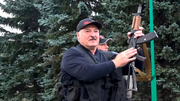 Украина официально не признала Лукашенко президентом Белоруссии