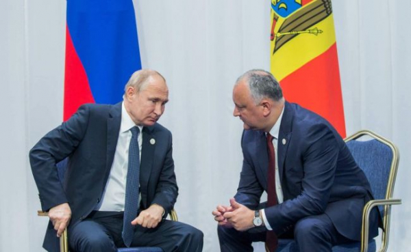 Путин поддержал Додона и обещал Молдавии помощь на 500 млн рублей